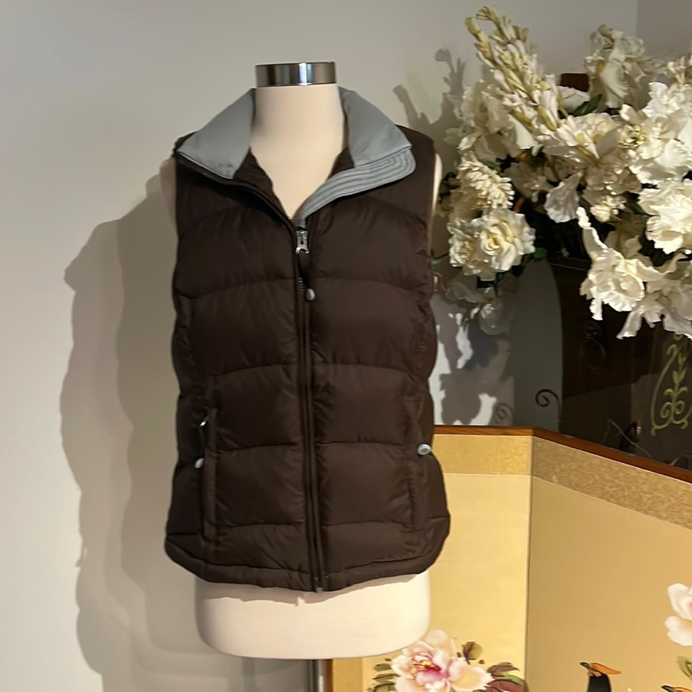 LL Bean Brown and Blue Puffer Vest Size M